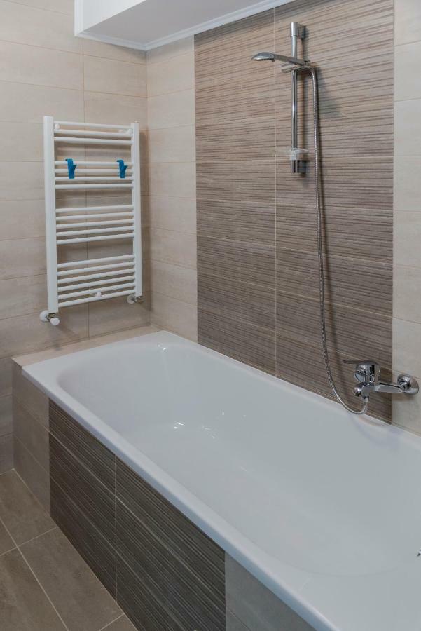 Friendly Rentals Брашов Экстерьер фото