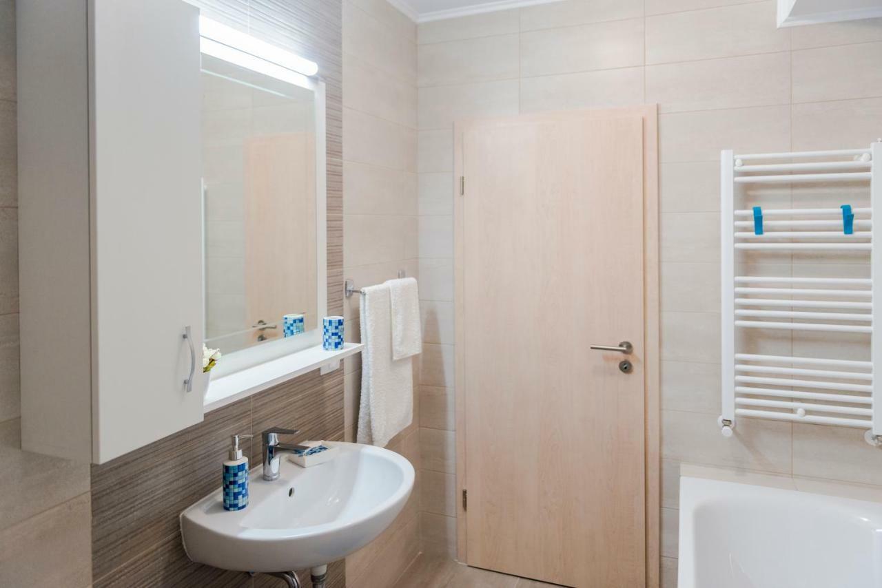 Friendly Rentals Брашов Экстерьер фото